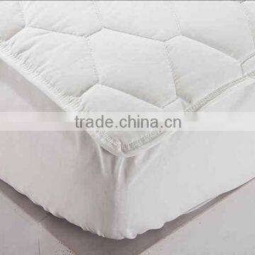 Hot-Selling High Quality Low Price Allergy Mattress Protector/mattress protector