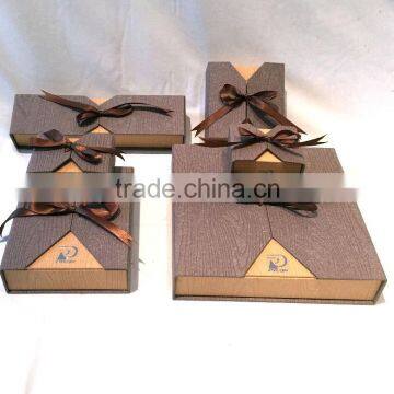 Custom newest fashion paper jewelry box, cheap printing gift box,paper box recyleable