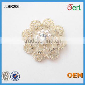 Fashion handmade wedding decoration flower pearl rhinestone invitation brooch wholesale