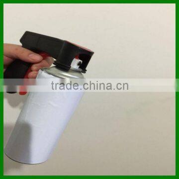 Plastic spray gun for aerosol can with trigger