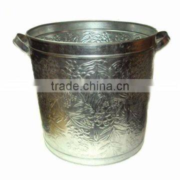 Galvanized Trash Can With Cover photo-2