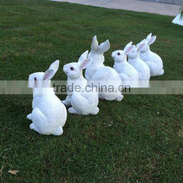 Polyresin rabbit figurine decoration