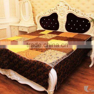 HOTTEST SALE EVER!! HAND EMBROIDERED BLANKET WITH PILLOW CASES 100% HANDMADE, SOFT, BREATHABLE WITH ELEGANT DESIGNS AND COLORS photo-2