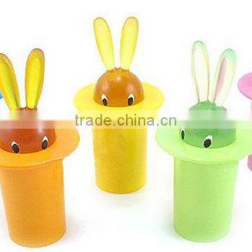 Rabbit shape toothpick holder