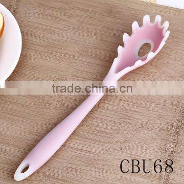 Fashional Style Double Tier Silicone 3-piece Kitchenware Set Utensil
