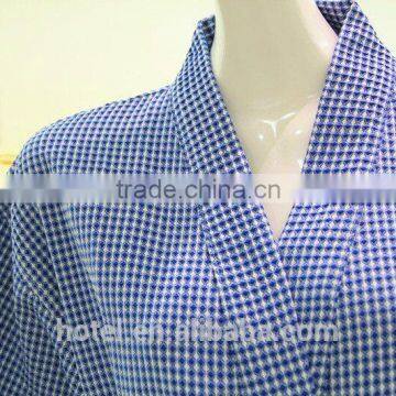 Cotton Yarn Dyed Bathrobe for Hotel and Spa photo-3