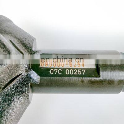 Genuine Injector 095000-6254 16600-EB70D for Common Rail Diesel 16600-EC00E 095000-625# 095000-6253