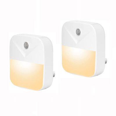 Small US EU Type Socket LED Sensor Light for Home Dusk to Dawn