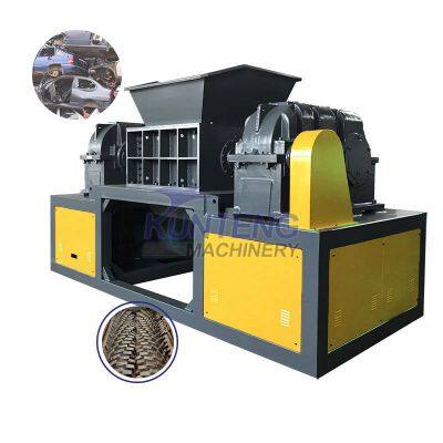 Zweiwellen-Schredder für Aluminiumabfälle und Autoschrott, ein Autoverdichter zum Zerkleinern von gebrauchten Autos