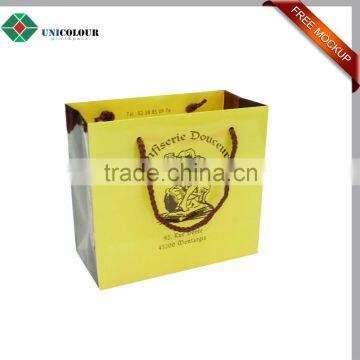 Custom Cheap Paper Gift Bags With Handle Selling Like Hotcakes photo-6