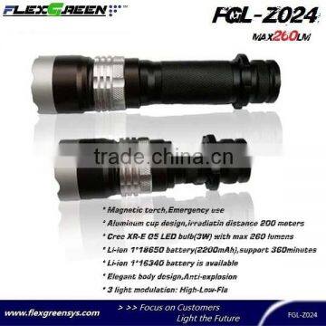 Rechargeable 18650 Battery Q5 Led Magent Torch photo-2