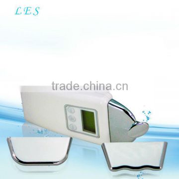 galvanic handheld beauty machine with 3 optional treatment heads