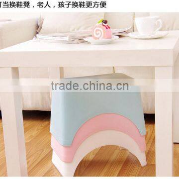 Creative fashion plastic stool Children's stool bath stool in shoes stool small wooden bench