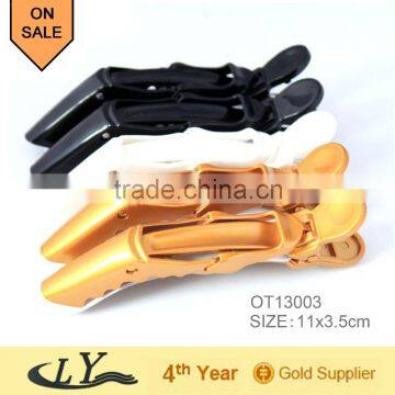 Fashion plastic alligator clip