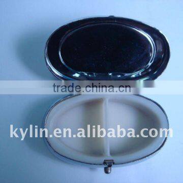 Metal pill box