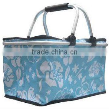 Foldable bicycle front basket