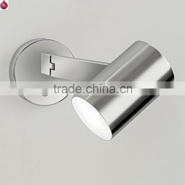 robust detailed hinges allow arms to swivel reading light, cylindrical heads with ventilation hole MB4815