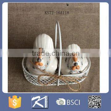 Good Ceramic Salt and Pepper set of kitchenware