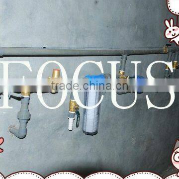 atomatic spray system for poultry farming feeding equipment