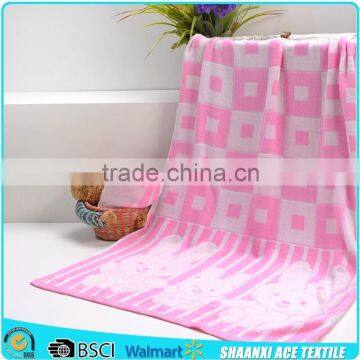 100% cotton cheap animal design jacquard bath towel for sales promotion