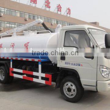 FOTON FORLAND 4x2 LHD/RHD 4000L fecal suction truck 98hp cheap price