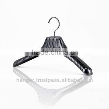 Plastic Jacket Hanger with Carbon Pattern for Boutique Dresses