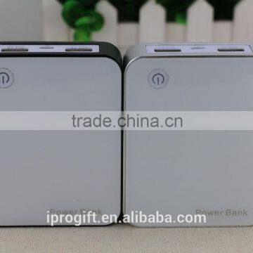 High Quality Full Capacity Rechargeable Battery Mobile Portable Power Bank 10400mAh photo-4