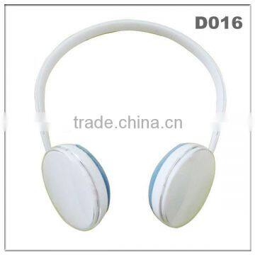 White behind the neck simple top sound headphone