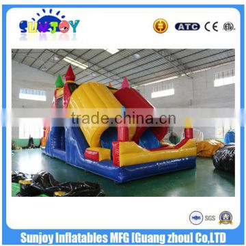 2016 Sunjoy new design hot sale multicolor gaint inflatable twin-tub Bouncer castle for sale outdoor