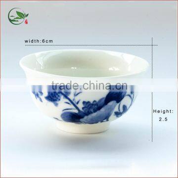 Wholesale Price Lotus Painting Small Lipton Porcelain Tea Cup