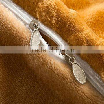 Wholesale Flannel Bedding Set Contain Quilts and Two Pillows From China Factory photo-3