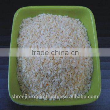 DRIED ONION MINCED HIGH QUALITY FOR EXPORT