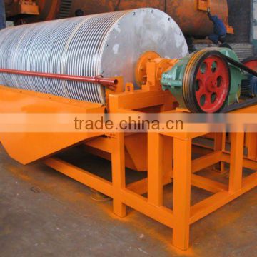 Drum Magnetic Separator separate the raw materials with different magnetic rigidities