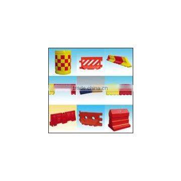 rotomoulding plastic traffic barrier