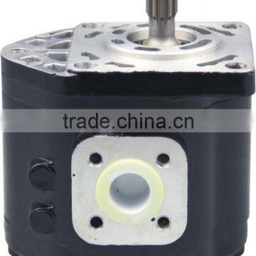 OEM manufacturer, Genuine parts for John Deere tractor hydraulic gear pump 9217979