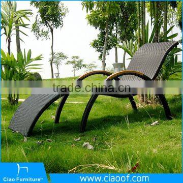 Wicker Rattan Swimming Pool Lounge Chair / Beach Sun Lounger / Swimming Pool Chair photo-2