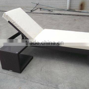 Modern Design Outdoor Furniture Rattan Chaise Lounge (CF698L) photo-3