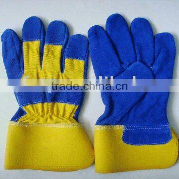 Royal blue work glove