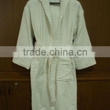 Hot Selling Kids White Velour Wholesale Bathrobe