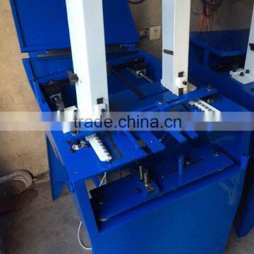 flip flop strap attaching machine