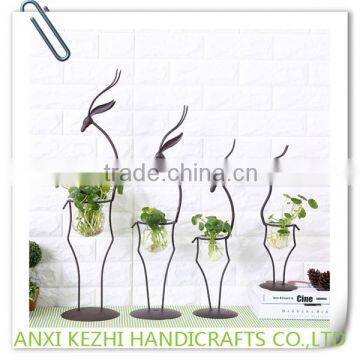 Wrought Iron Deer Glass Vase Flower Pot Stand                        
                                                Quality Choice
                                                    Most Popular