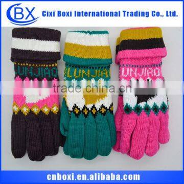 2014 Durable custom acrylic warm knitted women touch gloves