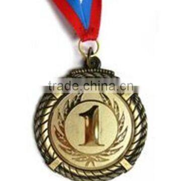 3D plastic medallion, gold plastic medallion, awards plastic medallion