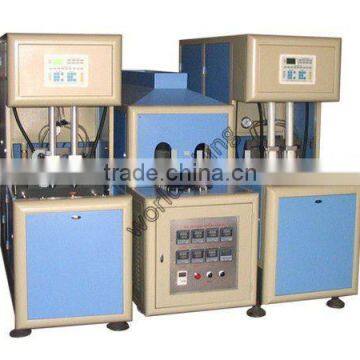 Blow molding machine