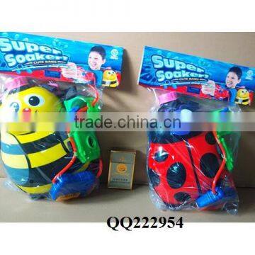 Summer Toy Water Gun with backpack wrist style, cheap water gun for sale,kid outdoor water gun QQ222954