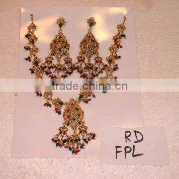 Designer Exclusive Indian Costume Fashion Imitation Jewellery ~ Artificial Gold Kundan Bridal Jewelery