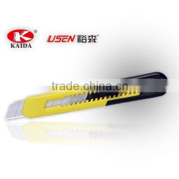 Plastic handle 18 mm Blade Utility Cutter Knife Paper Cutter stationey