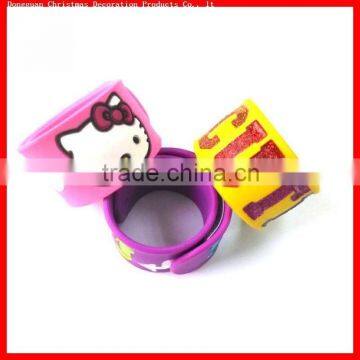 new arrival cheap custom silicone slap braclet