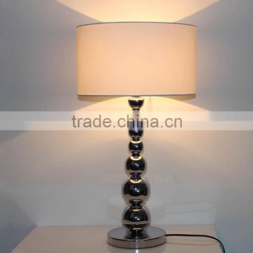 Modern white cc table lamp,white cc table lamp,cc table lamp T1023