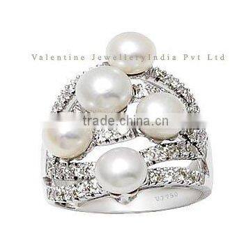 pearl and diamond rings, white diamond